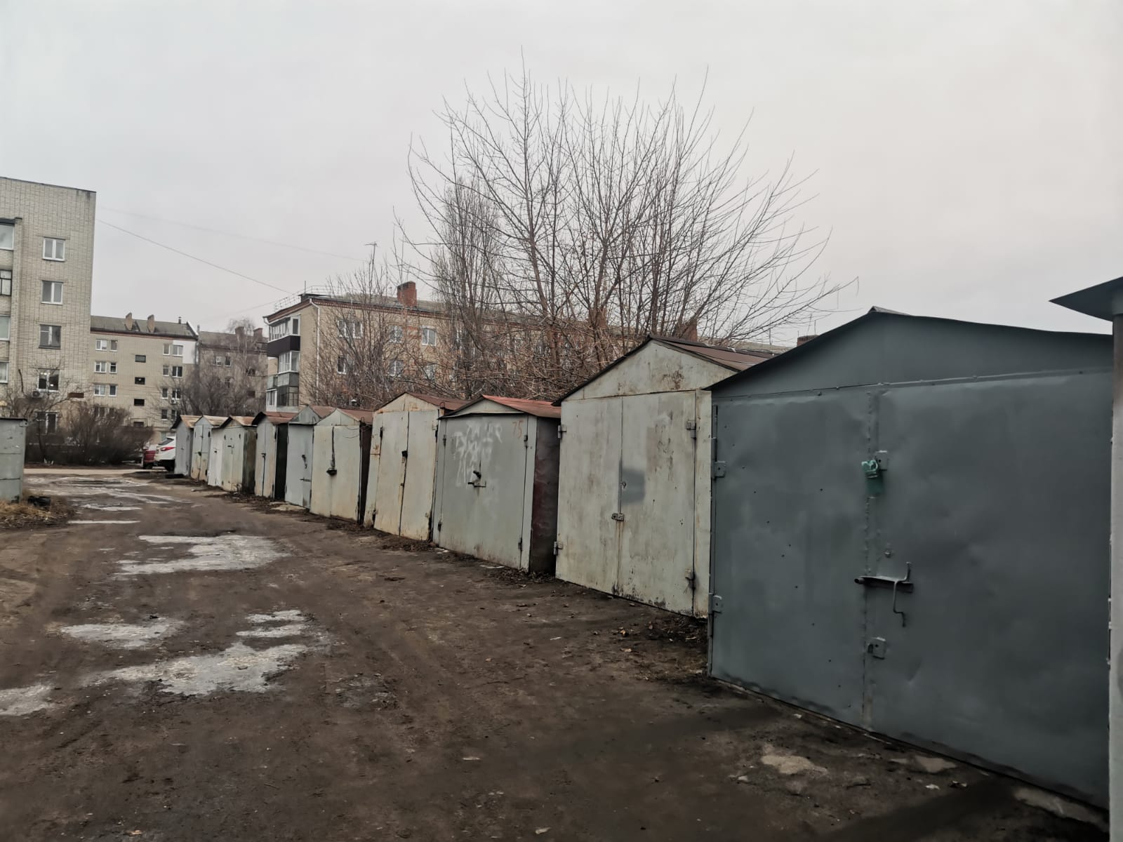 есть гараж — должен быть и договор с регоператором
